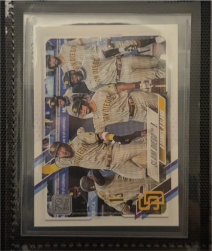 2021 Topps #323 Slam Diego! San Diego Padres Team Card — front