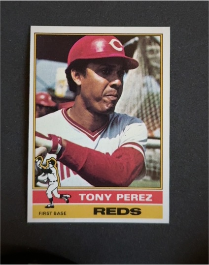 1976 Topps #325 Tony Perez — front