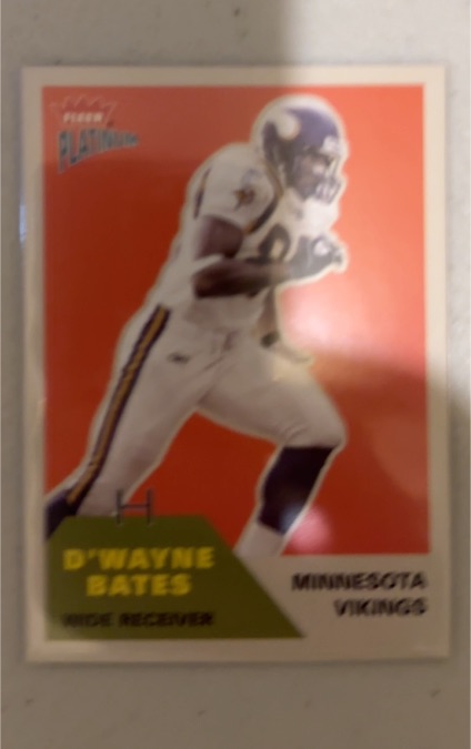 2002 Fleer Platinum #11 D'Wayne Bates — front