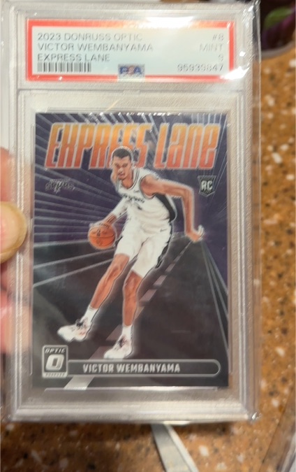 2023-24 Panini Donruss Optic #8 Victor Wembanyama Express Lane Rookie — front