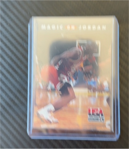1992 SkyBox USA #105 Magic on Jordan Michael Jordan — front