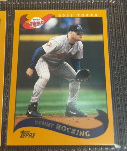 2002 Topps #512 Denny Hocking — front
