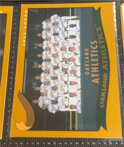 2002 Topps #661 Oakland Athletics — front