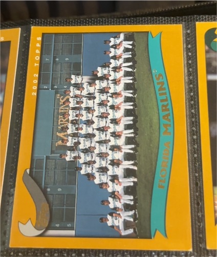 2002 Topps #652 Florida Marlins Team Card — front