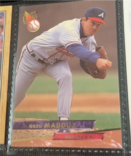 1993 Fleer Ultra #307 Greg Maddux — front