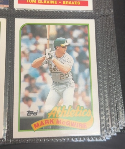 1989 Topps #70 Mark McGwire — front
