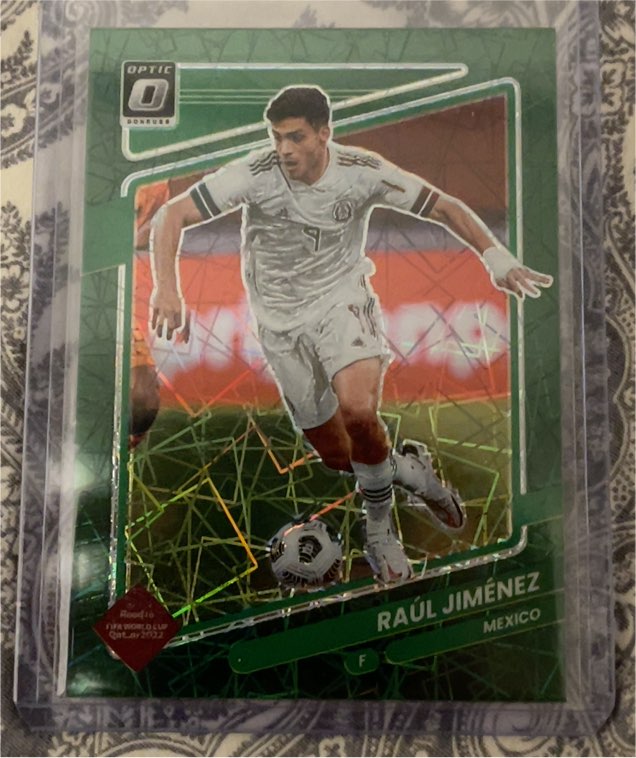 2021-22 Donruss Optic #87 Raúl Jiménez — front