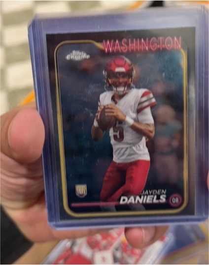 2024 Topps Chrome #201 Jayden Daniels Rookie Washington Commanders — front