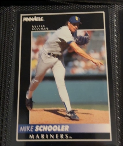 1992 Pinnacle Mike Schooler — front