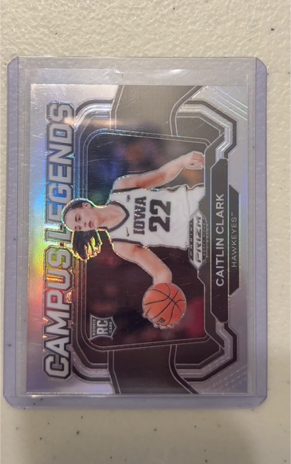 2024 Panini Prizm Draft Picks #5 Caitlin Clark Campus Legends RC — front
