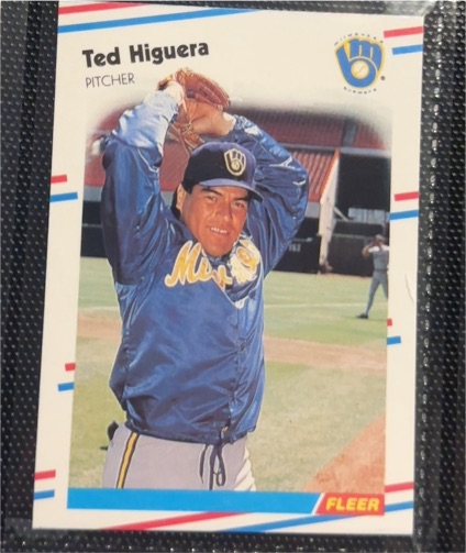 1988 Fleer #166 Ted Higuera — front
