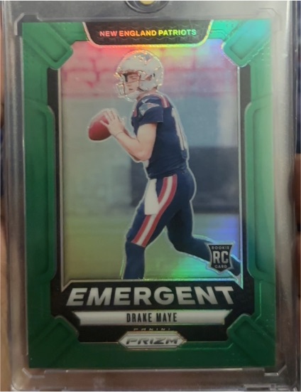 2024 Panini Prizm #4 Drake Maye Emergent Green Prizm Rookie Card — front