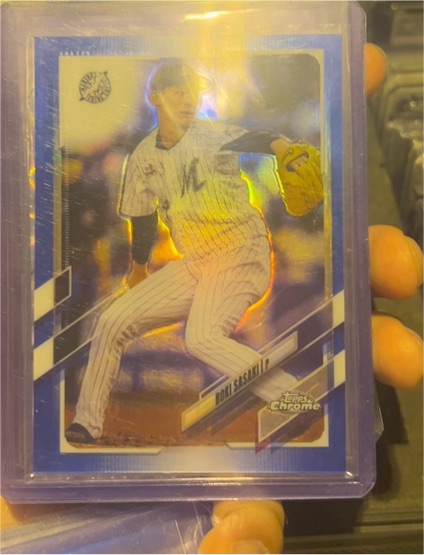 2021 Topps Chrome #194 Roki Sasaki — front