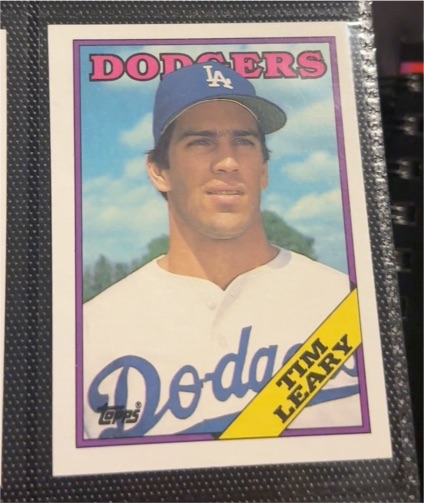 1988 Topps #367 Tim Leary — front