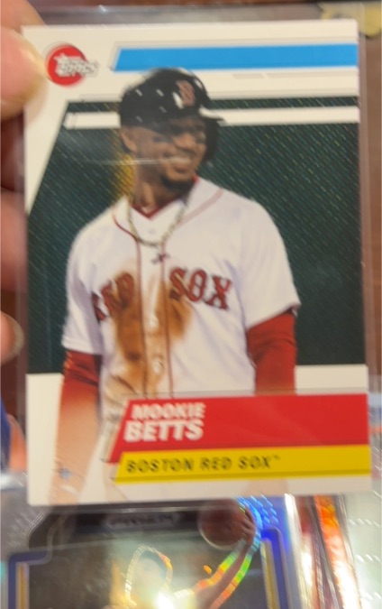 2025 Topps Heritage Mookie Betts — front