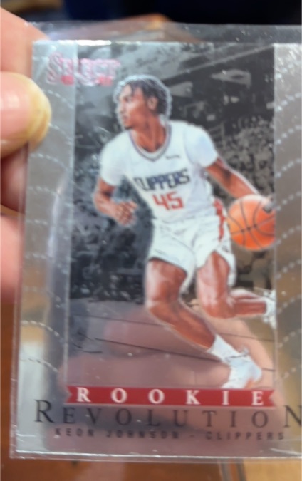 2021-22 Panini Select Rookie Revolution #16 Keon Johnson — front