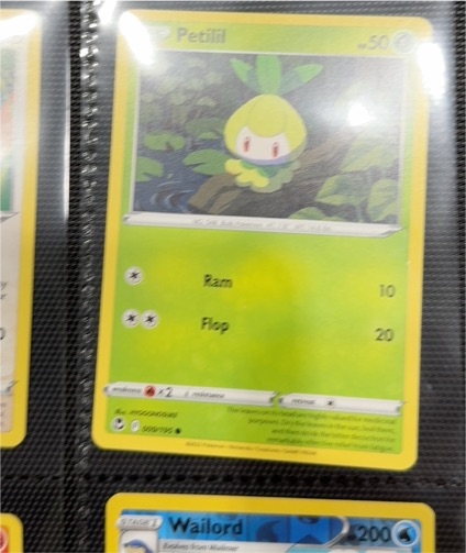 2022 Pokémon TCG Silver Tempest #009 Petilil — front