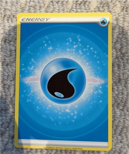 2022 Pokémon TCG Water Energy — front