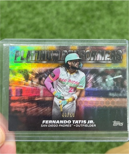 2024 Topps Series 2 Platinum Performers #PP-18 Fernando Tatis Jr. — front