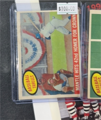 1959 Topps #461 Mickey Mantle Hits 42nd Homer for Crown — front