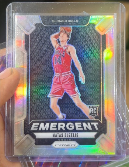 2024-25 Panini Prizm Emergent #7 Matas Buzelis Silver Prizm — front
