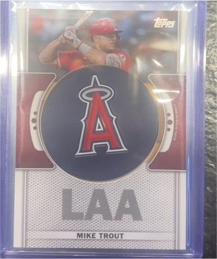 2023 Topps Series 1 Commemorative Team Logo Patch Relic Mike Trout #TLP-MT — front