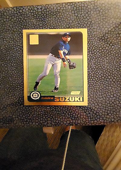 2001 Topps #726 Ichiro Suzuki — front