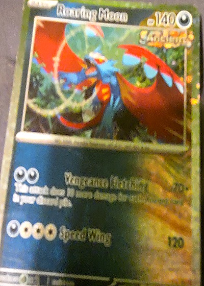 2022 Pokémon TCG Temporal Forces #109 Roaring Moon — front