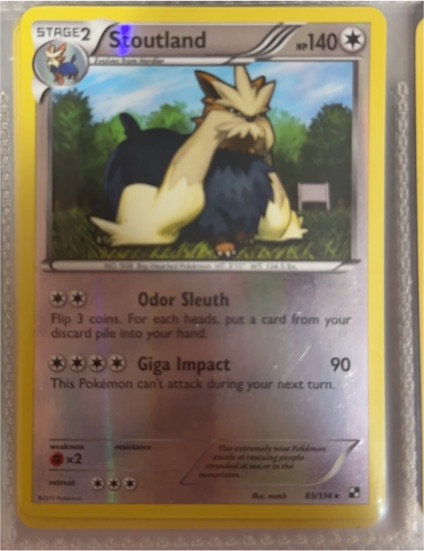 2011 Pokémon Black & White #83 Stoutland — front