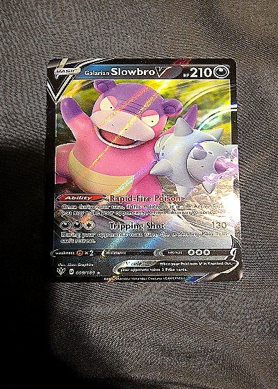 2020 Pokémon Darkness Ablaze #099 Galarian Slowbro V — front