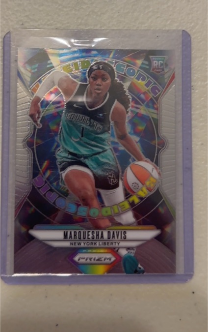 2024 Panini Prizm WNBA #10 Marquesha Davis — front