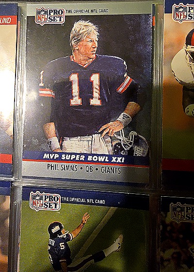 1990 Pro Set #11 Phil Simms — front