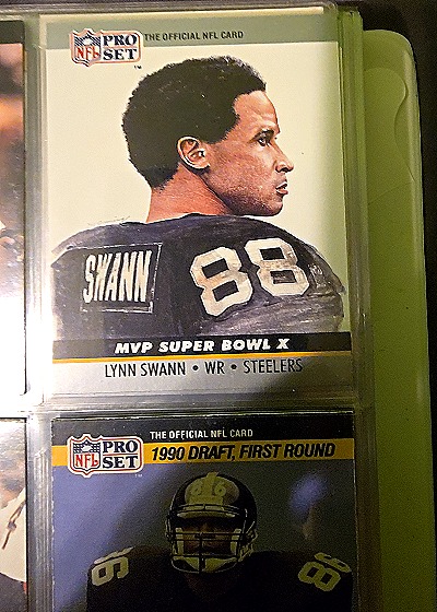 1990 Pro Set #10 Lynn Swann — front