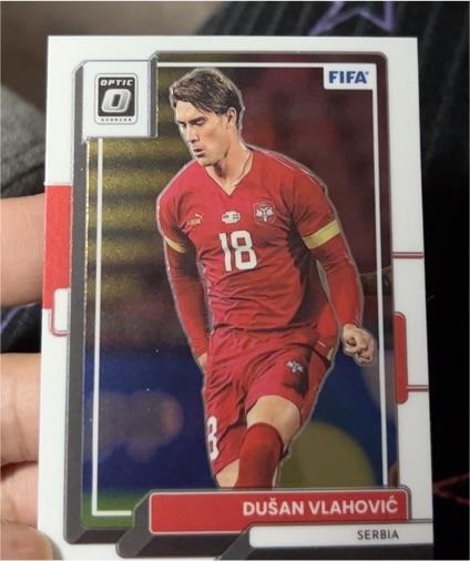 2022-23 Panini Donruss Optic #18 Dušan Vlahović — front