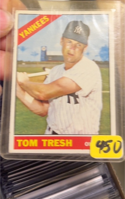 1961 Topps #450 Tom Tresh — front