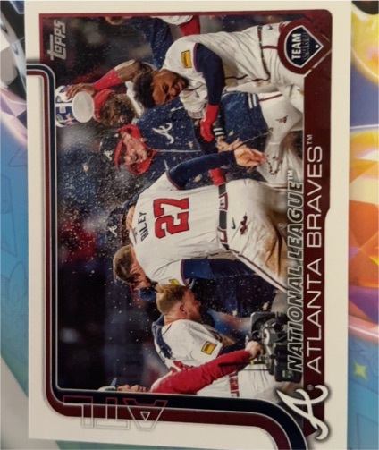2025 Topps #110 Atlanta Braves — front