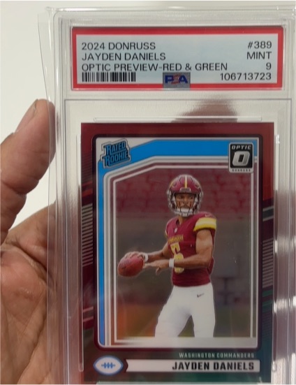 2024 Donruss #389 Jayden Daniels Optic Preview Red & Green — front