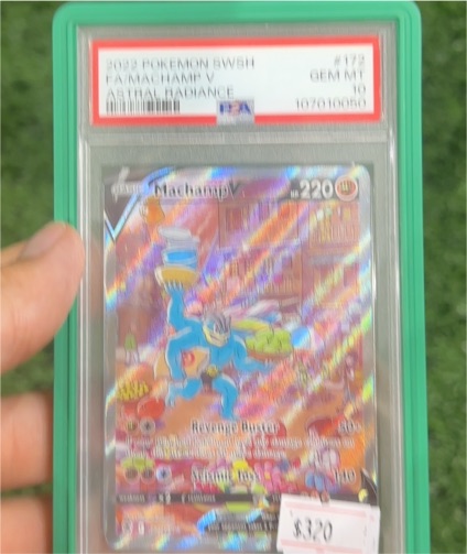 2022 Pokémon Sword & Shield Astral Radiance #172 Machamp V — front