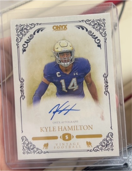 2022 Onyx Vintage Football #VFKH Kyle Hamilton — front
