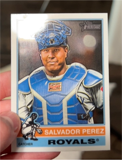 2025 Topps Heritage #21 Salvador Perez — front