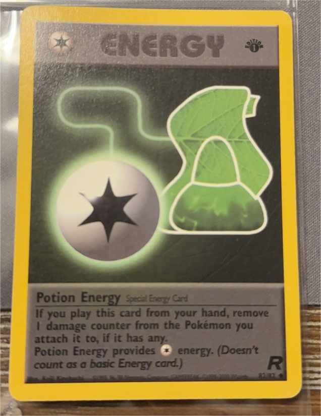 2000 Team Rocket #82 Potion Energy — front