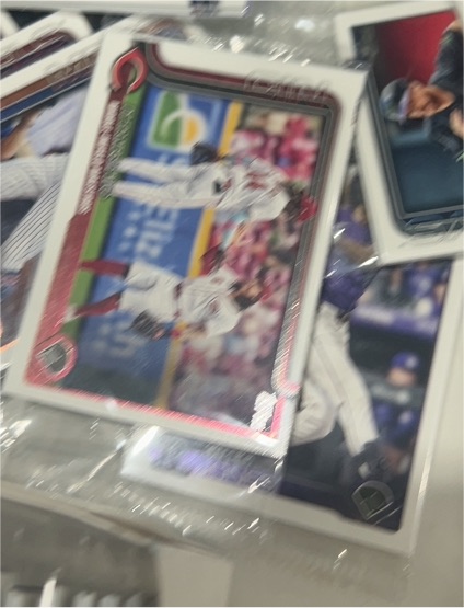 2023 Topps #100 Ronald Acuña Jr. — front