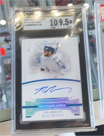 2021 Panini Flawless #FA-MM Max Muncy — front