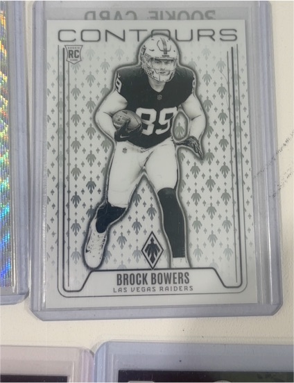 2024 Panini Phoenix #CON-BBS Brock Bowers Contours — front
