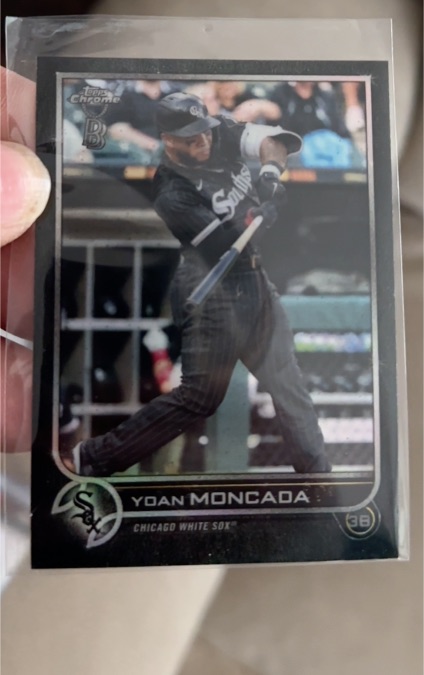 2022 Topps Chrome #127 Yoan Moncada — front