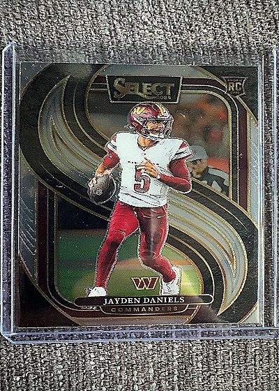 2024 Panini Select #112 Jayden Daniels Premier Level — front