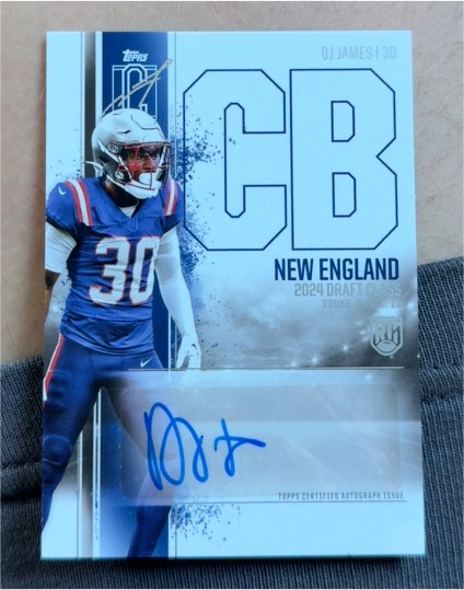 2024 Topps Signature Class #RCA-DJ D.J. James Rookie Auto Variation — front
