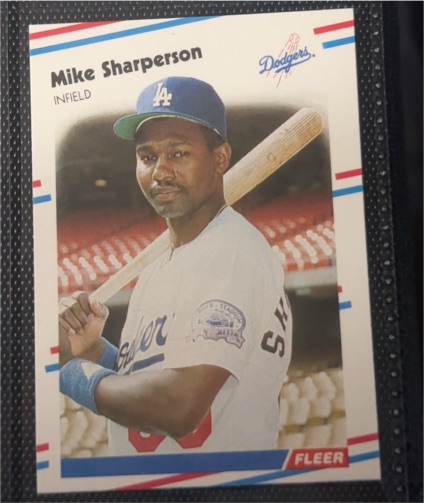 1988 Fleer #525 Mike Sharperson — front