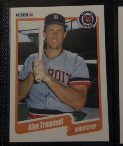 1990 Fleer #617 Alan Trammell — front