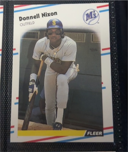 1988 Fleer #382 Donell Nixon — front